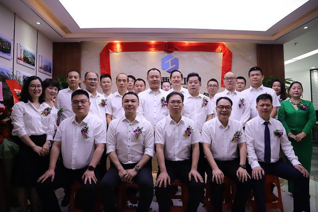 合影（建图）.jpg