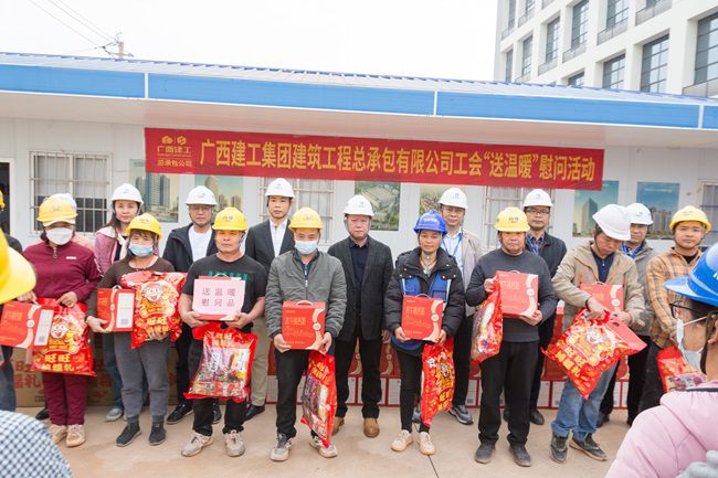 现场所影留想。郭奎君摄（建图）.jpg